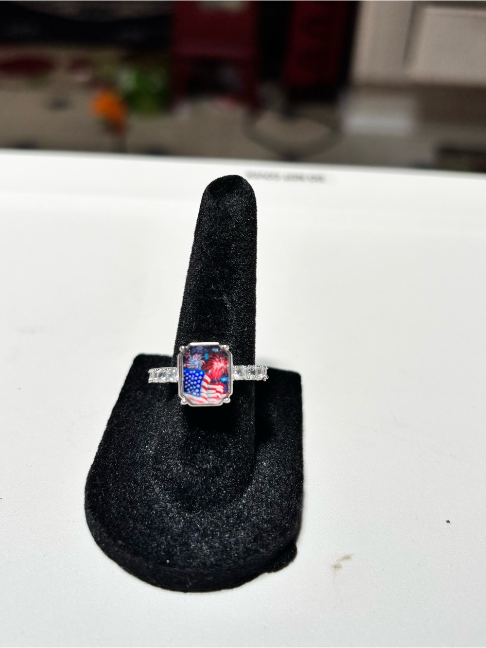Patriotic Fireworks & Flag Crystal Silver Ring - Blue & Red. Size 7 - Picture 11 of 11